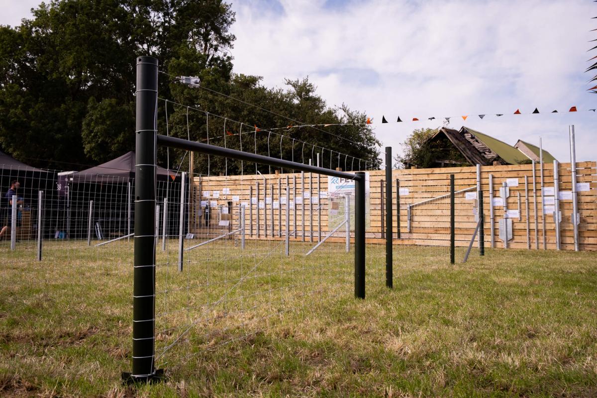 StowAg showcases extensive metal fencing & timber range at APF Exhibition